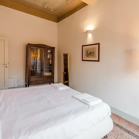 Apartment Bocchi Elegant