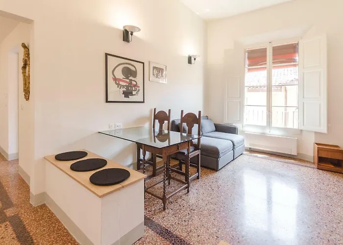 Lejlighed Bocchi Elegant *