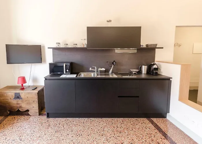 Bocchi Elegant * Bologna