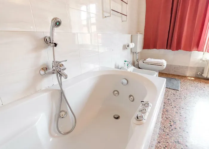 Bocchi Elegant Bologna