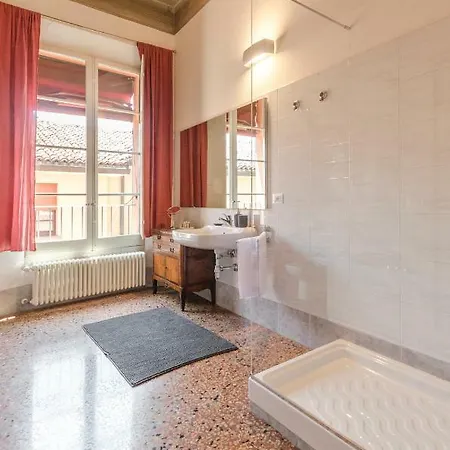 Bocchi Elegant Bologna